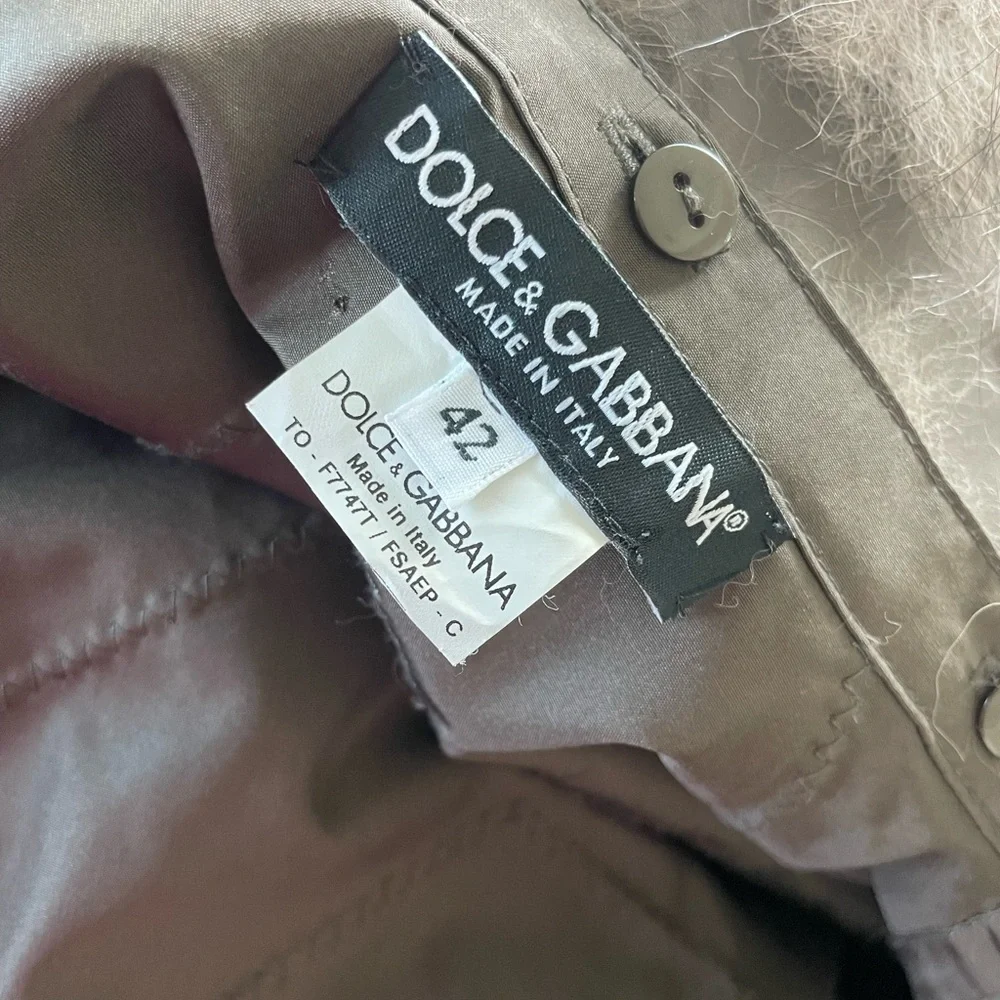 Dolce and Gabbana real fur coat size 6 - Picture 12 of 16